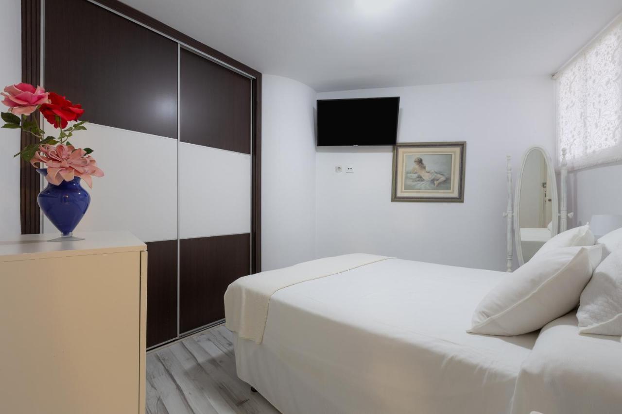 Apt Playa Y Montana Daire Torremolinos Dış mekan fotoğraf