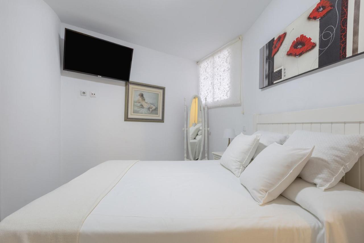 Apt Playa Y Montana Daire Torremolinos Dış mekan fotoğraf